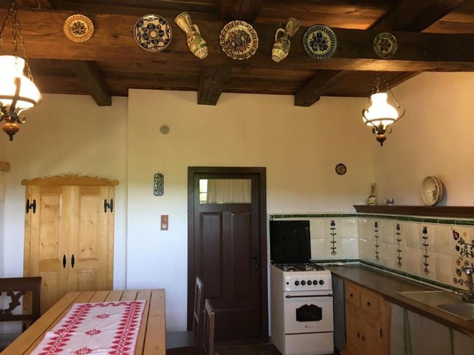 Miklos Lak Ocna de Sus Bagian luar foto
